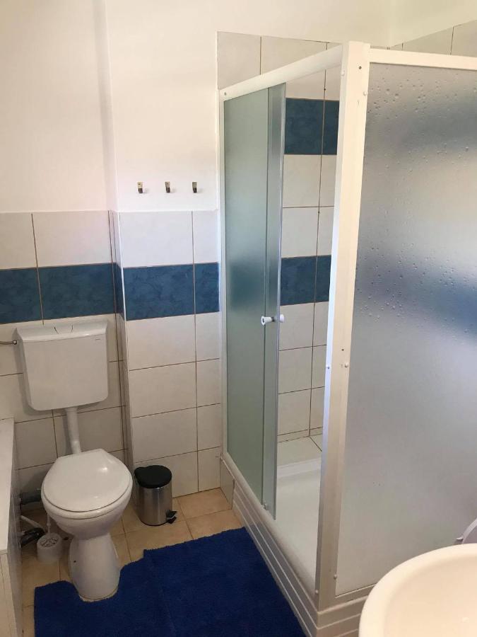 Hunyadi Panzio-Apartman Мако Экстерьер фото